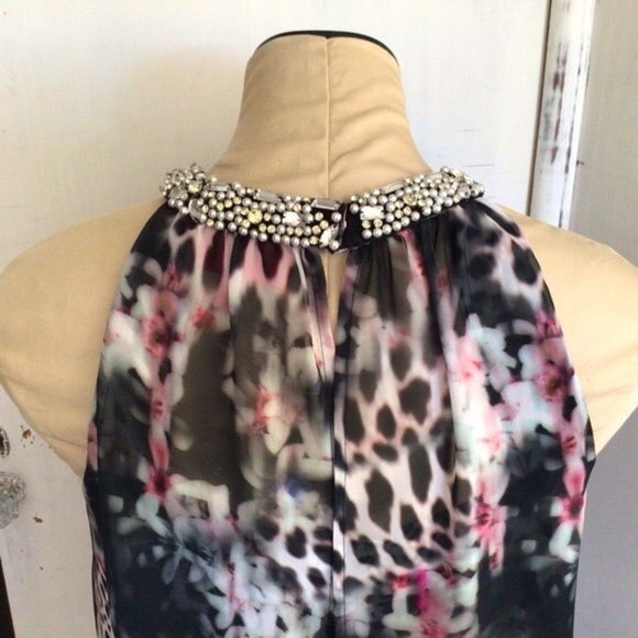 JENNIFER Lopez Sleeveless Animal Floral Beaded Mock Neck Layered Blouse/Top Sm. - Picture 8 of 12